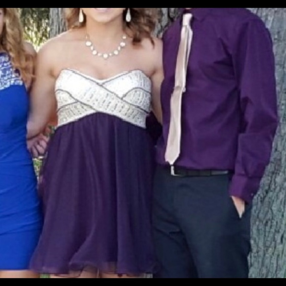 HOMECOMING DRESS !! - Picture 2 of 4